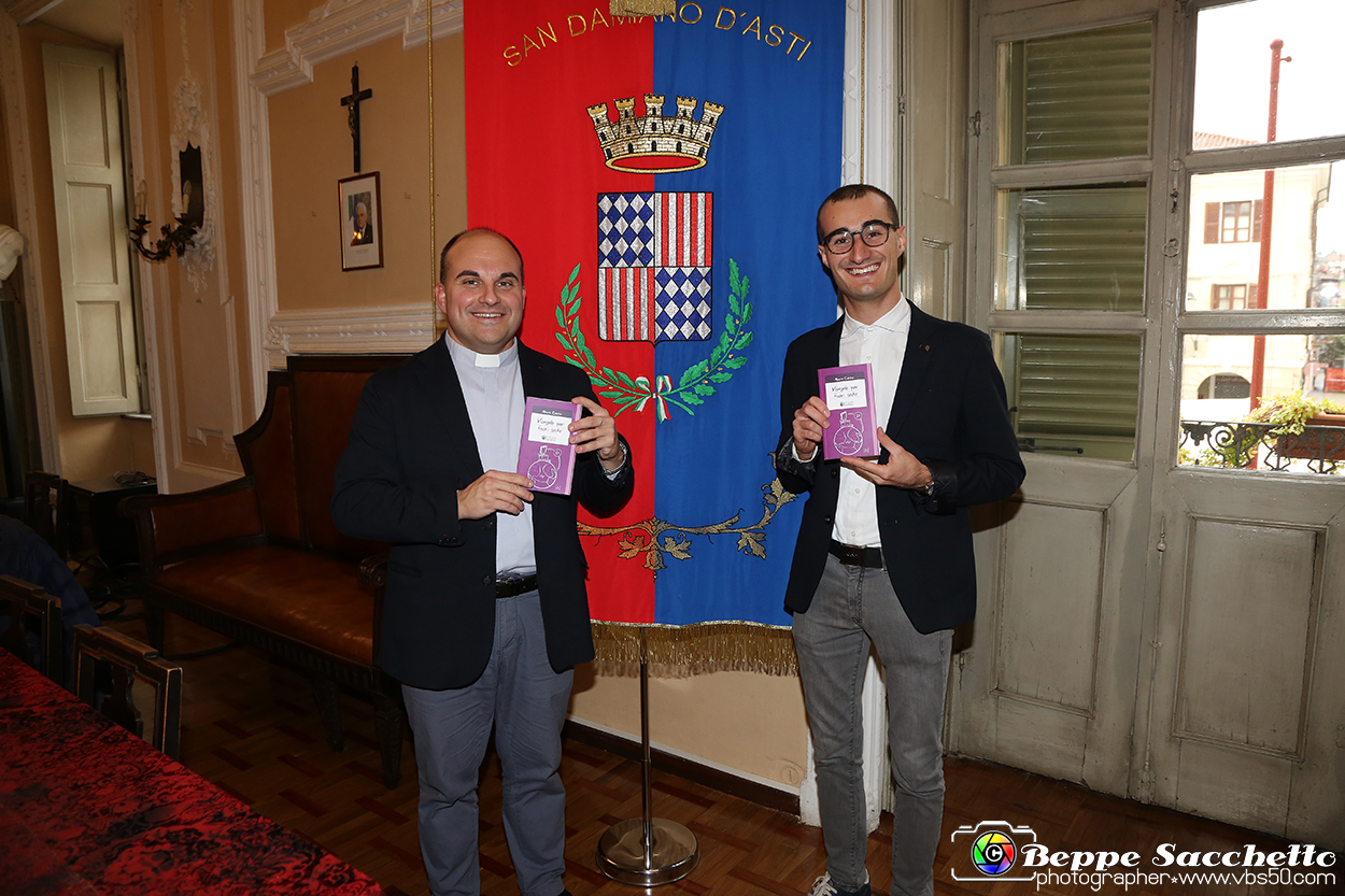 VBS_3214 - Presentazione Libro 'Vangelo per Fuori Sede' di Don Mauro Canta.jpg